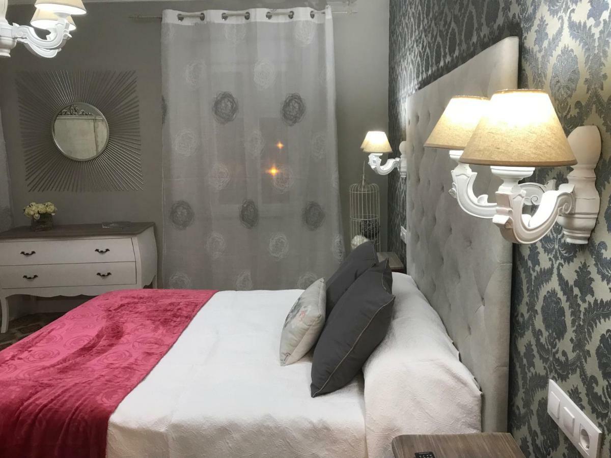 Charcos De Gredos Apartman Arenas de San Pedro Kültér fotó